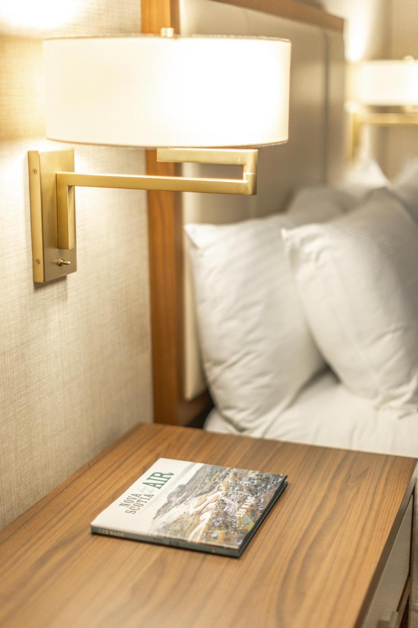 lord nelson hotel and suites